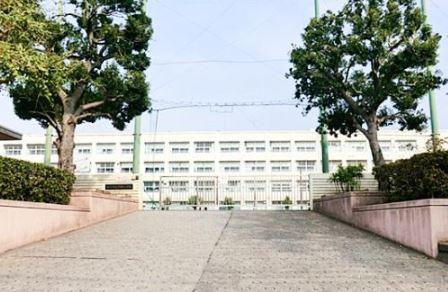 横浜市旭区川井本町の中古一戸建て(横浜市立川井小学校)