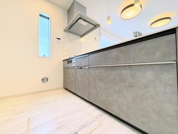 横浜市旭区川井本町の中古一戸建て