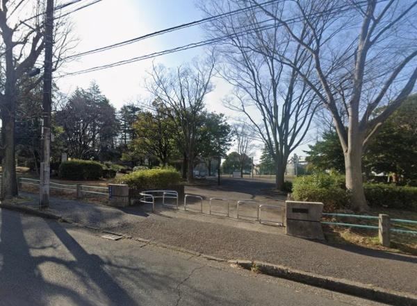 すすき野第２団地第１住宅第８-１２号棟(嶮山公園)