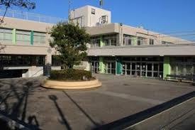 リステージたまプラーザガーデンプレイス(川崎市立稗原小学校)