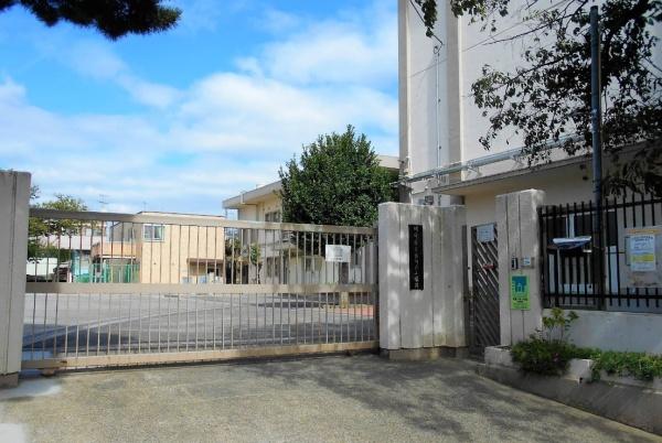 向ヶ丘遊園ビューハイツ(川崎市立宿河原小学校)