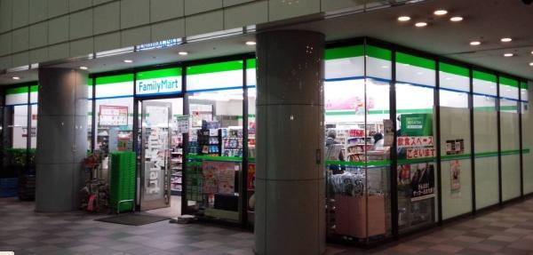 サニーウェル小杉(ファミリーマート武蔵小杉Tプレイス店)