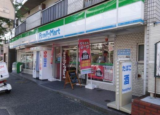 ディークラディア横浜マークス(ファミリーマート横浜宿町店)