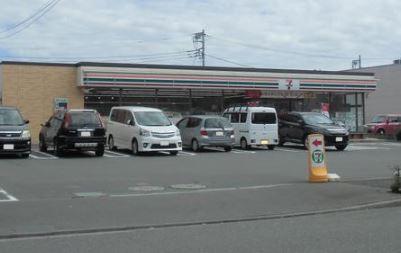 ルネ戸塚弥生台(セブンイレブン横浜泉桂坂店)