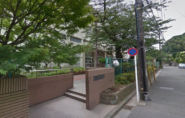 朝日パリオ横浜蒔田壱番館(横浜市立岡村中学校)
