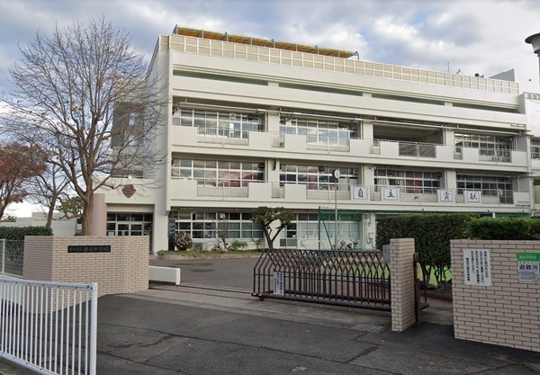 ヒルパーク横浜神の木ハイツ(横浜市立錦台中学校)