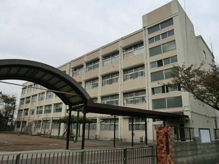綱島東パークホームズ参番館(横浜市立駒岡小学校)