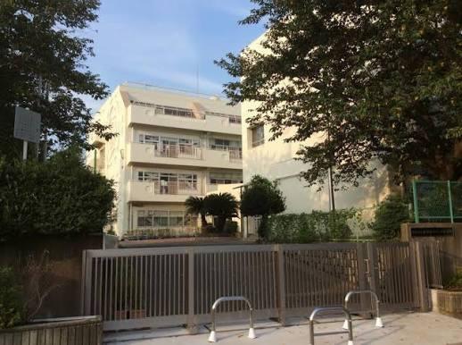 新築戸建　泉区和泉町２期　１号棟(横浜市立飯田北いちょう小学校)