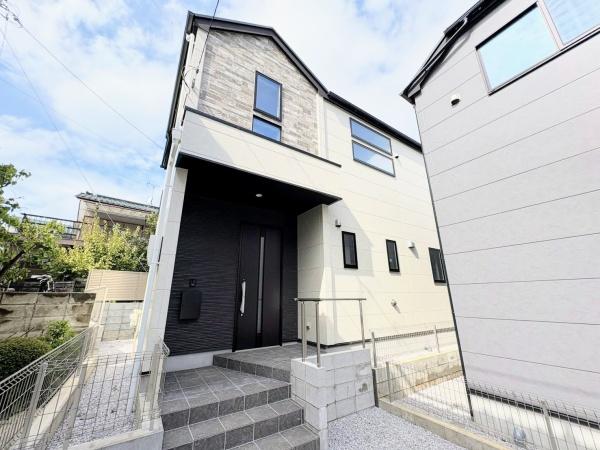 新築戸建　神奈川区菅田町2期　２号棟