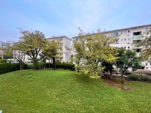 港南台めじろ団地２２号棟