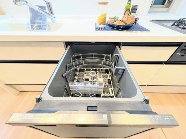 サウスウイング金沢５号棟
