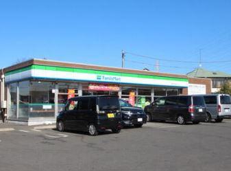 新築戸建　瀬谷区阿久和西４丁目　１号棟(ファミリーマート瀬谷阿久和西四丁目店)