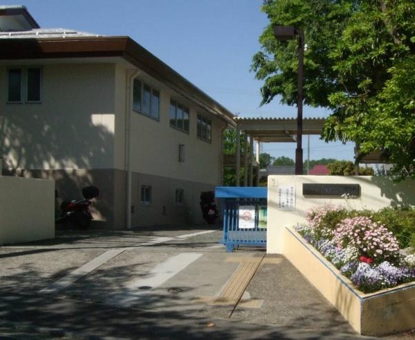 川崎市麻生区白鳥１丁目の中古一戸建て(川崎市立白鳥中学校)