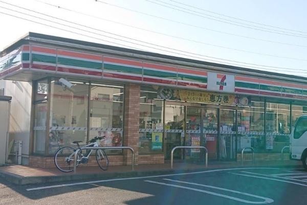 川崎市麻生区白鳥１丁目の中古一戸建て(セブンイレブン川崎片平7丁目店)