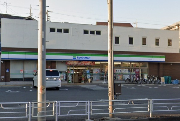 新築戸建　旭区中希望が丘第４　１号棟(ファミリーマートさちが丘店)