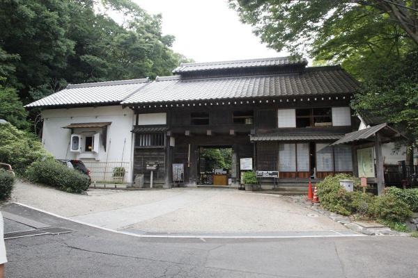 エル・プラーザ希望が丘(長屋門都市緑地)