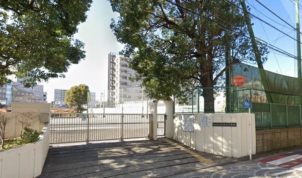ライオンズマンションセントワーフ横濱(横浜市立神奈川小学校)