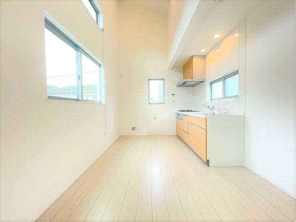 横浜市港北区岸根町720　新築戸建