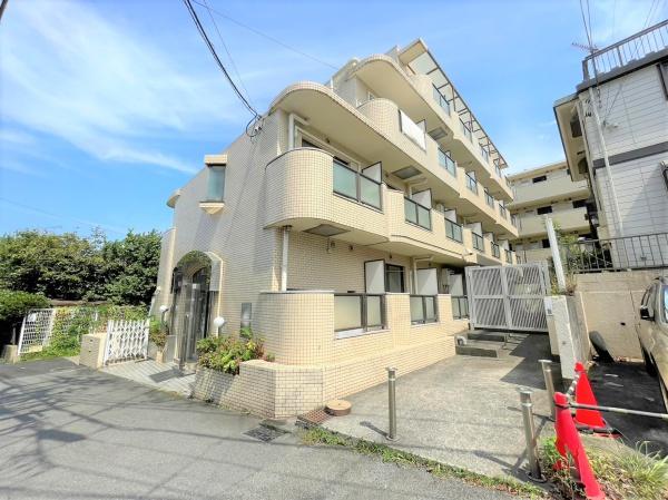 日神パレス杉田Ｂ棟