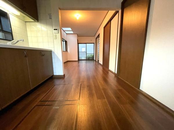 横浜市南区六ッ川二丁目　再生戸建