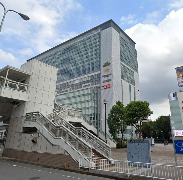 菱和パレス新横浜駅前公園(キュービックプラザ新横浜)