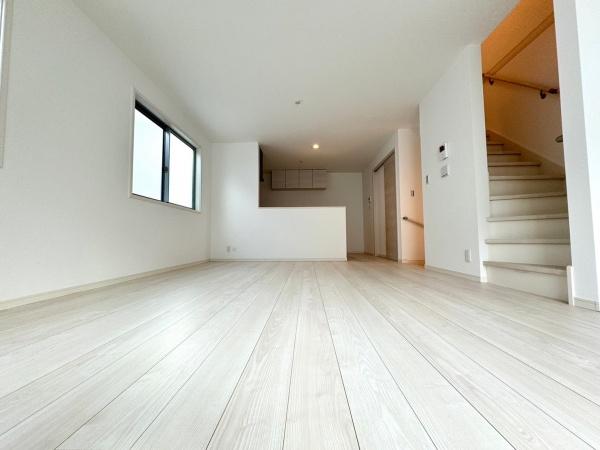横浜市神奈川区神大寺1丁目　新築分譲住宅全15棟　4号棟