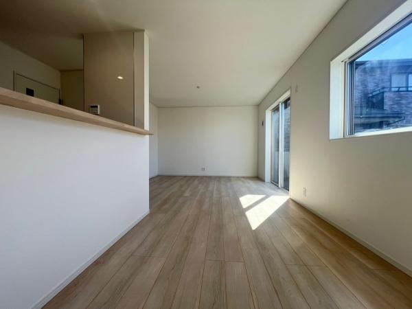 横浜市旭区南希望が丘第8　新築分譲住宅全2棟　2号棟