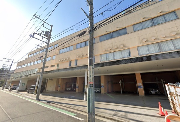 ガーデンホーム東寺尾ヒルズ(医療法人平和会平和病院)