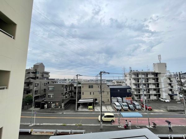 クレッセントユーパリノスの丘パームヒルズ