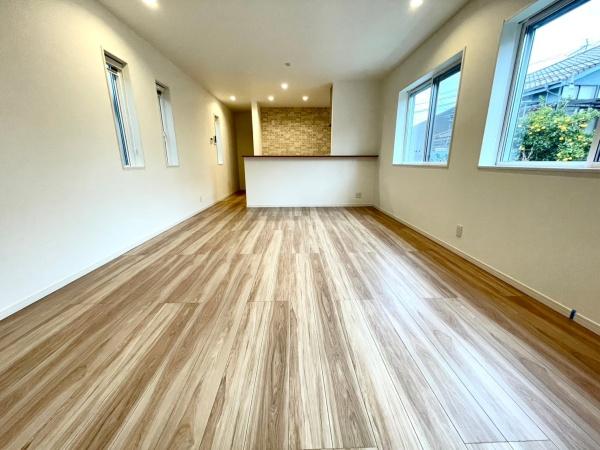 横浜市鶴見区梶山２丁目　新築戸建