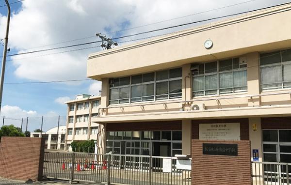 横浜市瀬谷区南瀬谷1丁目第2 新築分譲住宅 1号棟(横浜市立南瀬谷中学校)