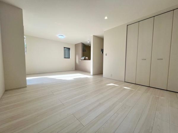 横浜市瀬谷区南瀬谷1丁目第2　新築分譲住宅　1号棟