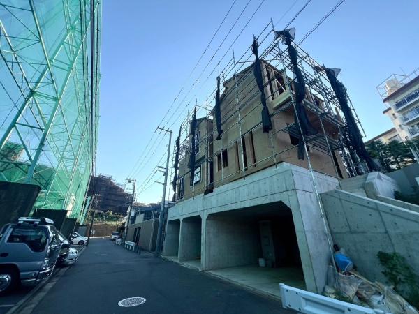 横浜市神奈川区沢渡　新築戸建全2棟　2号棟