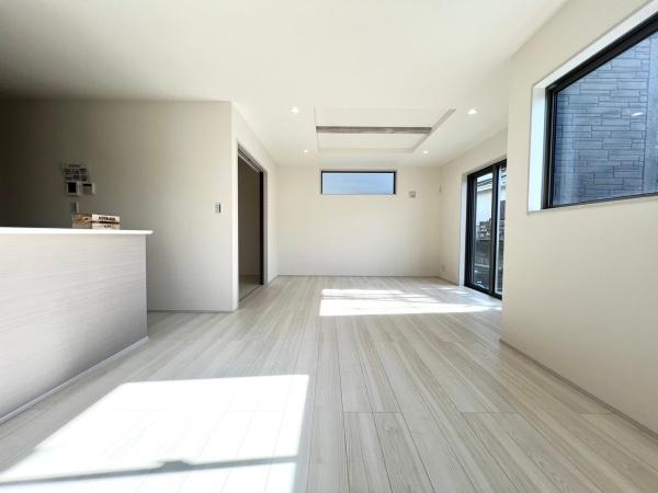 横浜市港南区港南台6丁目　新築分譲住宅全2棟　1号棟