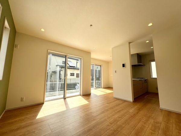 横浜市瀬谷区中屋敷1丁目　新築一戸建