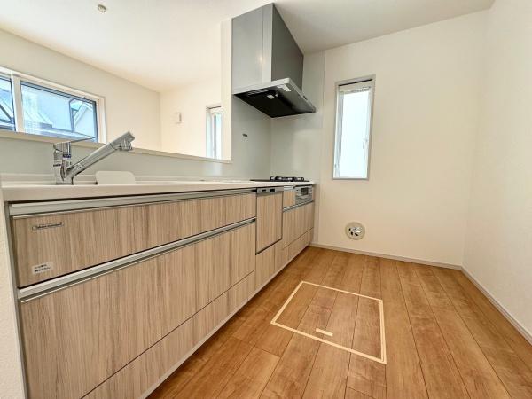 横浜市瀬谷区中屋敷1丁目　新築一戸建
