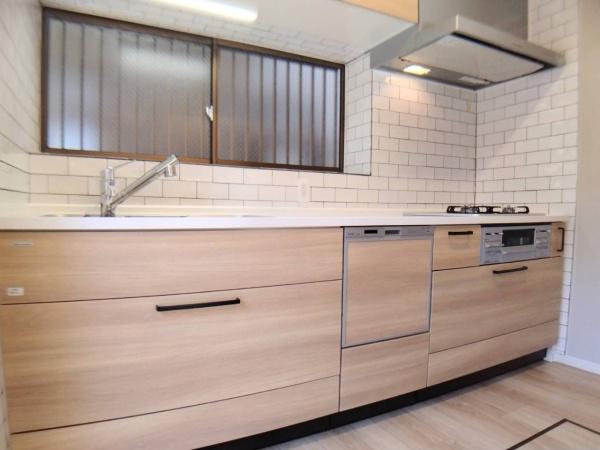 横浜市磯子区滝頭１丁目の中古一戸建て
