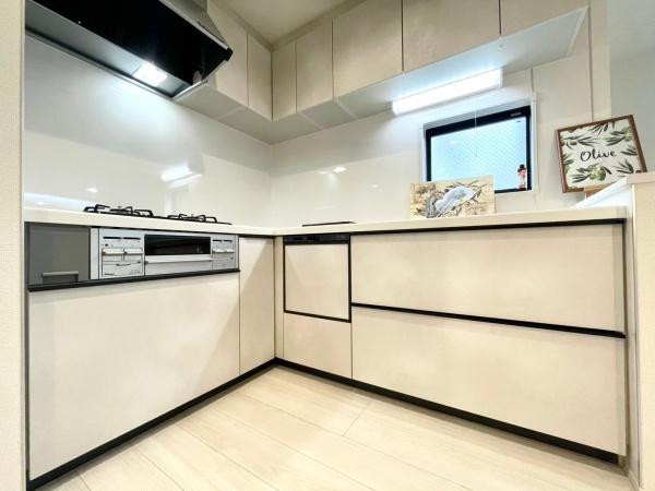 横浜市西区北軽井沢　新築分譲住宅全2棟　2号棟
