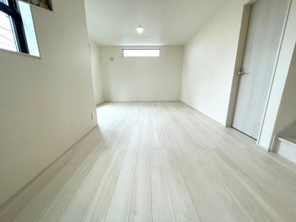 横浜市西区北軽井沢　新築分譲住宅全2棟　2号棟