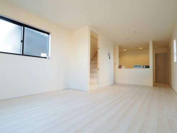 横浜市保土ヶ谷区新井町　新築分譲住宅　1号棟