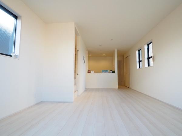 横浜市保土ヶ谷区新井町　新築分譲住宅　1号棟