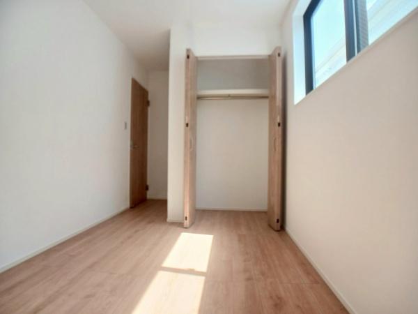 横浜市保土ヶ谷区新桜ヶ丘1丁目　新築一戸建　2号棟