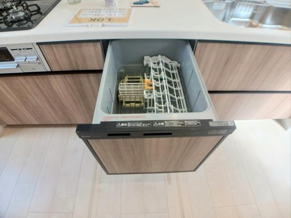 横浜市旭区中白根4丁目　新築分譲住宅
