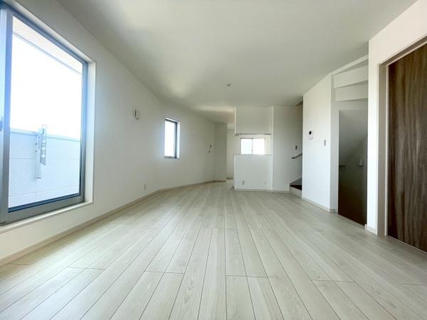 横浜市磯子区上中里町　新築戸建
