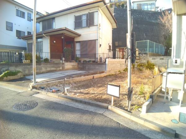 横浜市南区庚台　新築一戸建