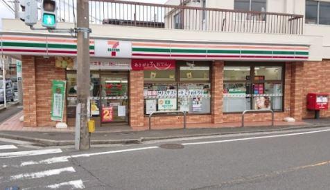 横浜市神奈川区羽沢町1期 新築分譲住宅 1号棟(セブンイレブン横浜上菅田町店)