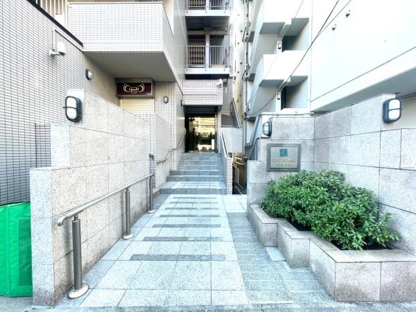 カインドステージ横浜台町