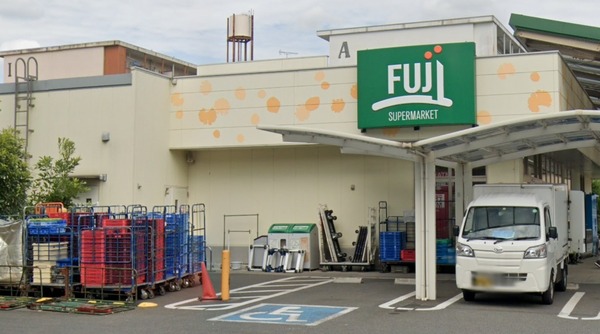 ファミールガーデン横浜小机参番館(Fuji菅田店)