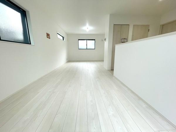 横浜市戸塚区戸塚町の新築一戸建