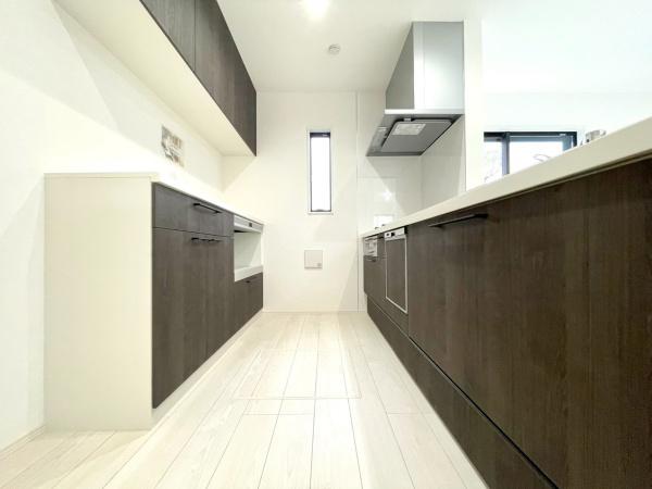 横浜市戸塚区戸塚町の新築一戸建